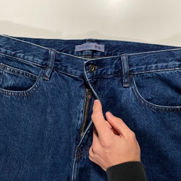J.W.Anderson x Uniqlo Wide Leg Cropped Medium Wash Blue Jeans mens size 32x25.5 - Picture 3 of 9